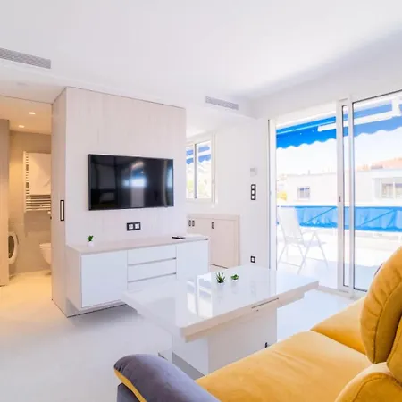 شقة 2p Avec Terrasse Vue & Parking, 2min Des Plages - 2p Avec Terrasse Vue & Parking, 2min Des Plages Mae-2063