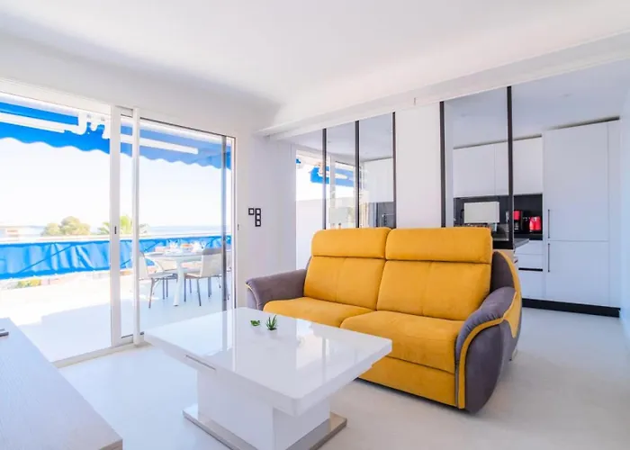 2p Avec Terrasse Vue & Parking, 2min Des Plages - 2p Avec Terrasse Vue & Parking, 2min Des Plages Mae-2063 شقة كان