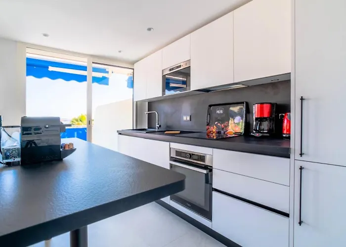 2p Avec Terrasse Vue & Parking, 2min Des Plages - 2p Avec Terrasse Vue & Parking, 2min Des Plages Mae-2063 *